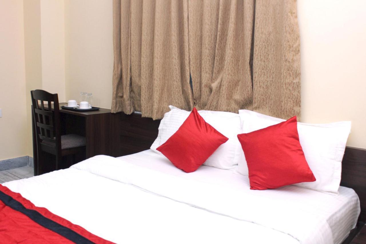 Sanjiva Suites Kalkutta Kültér fotó
